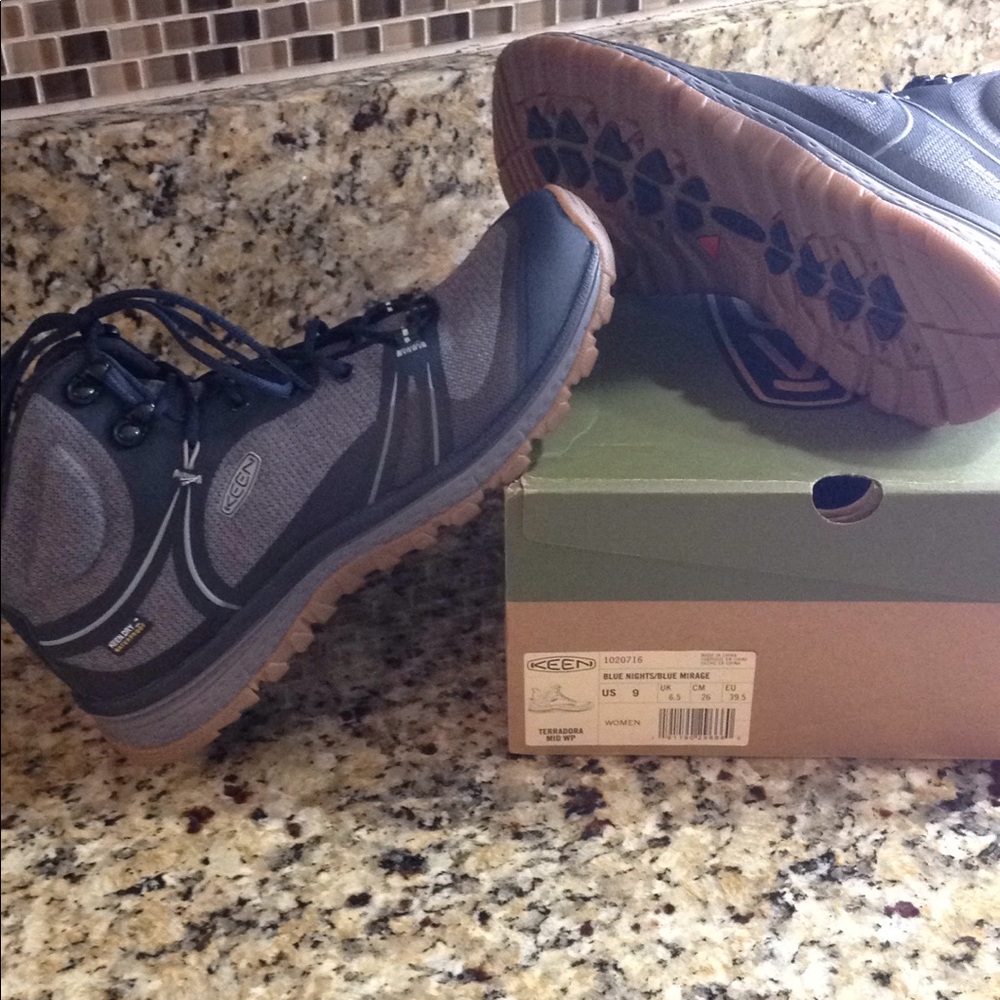 women keen terradora navy blue 9 boots wp